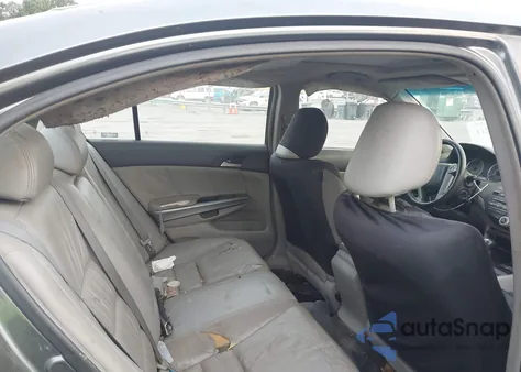 2008 Honda Accord 2.4 Ex-L z USA, uszkodzony, nr VIN 1HGCP26868A061734